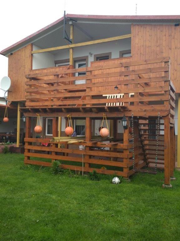 Pensjonat I Restauracja U Zdzicha Rowy  Buitenkant foto