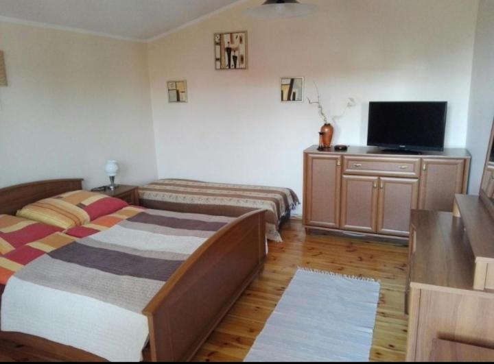 Pensjonat I Restauracja U Zdzicha Rowy  Buitenkant foto