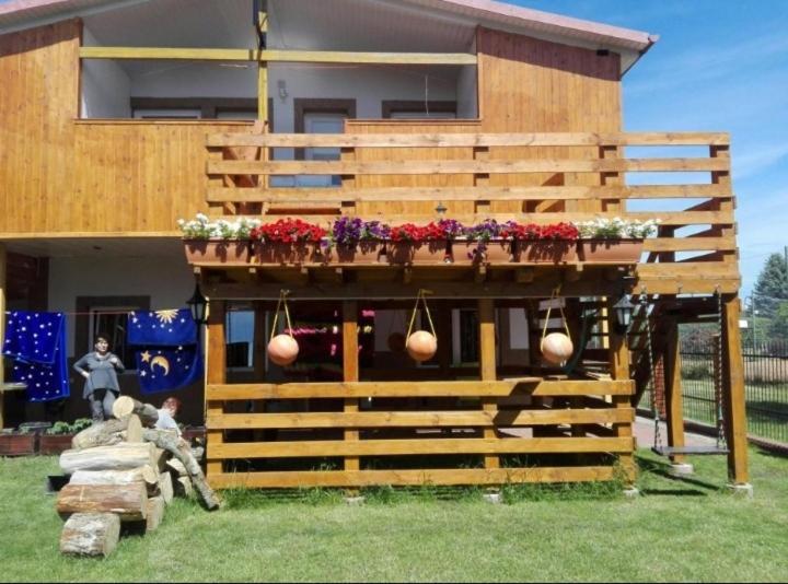 Pensjonat I Restauracja U Zdzicha Rowy  Buitenkant foto