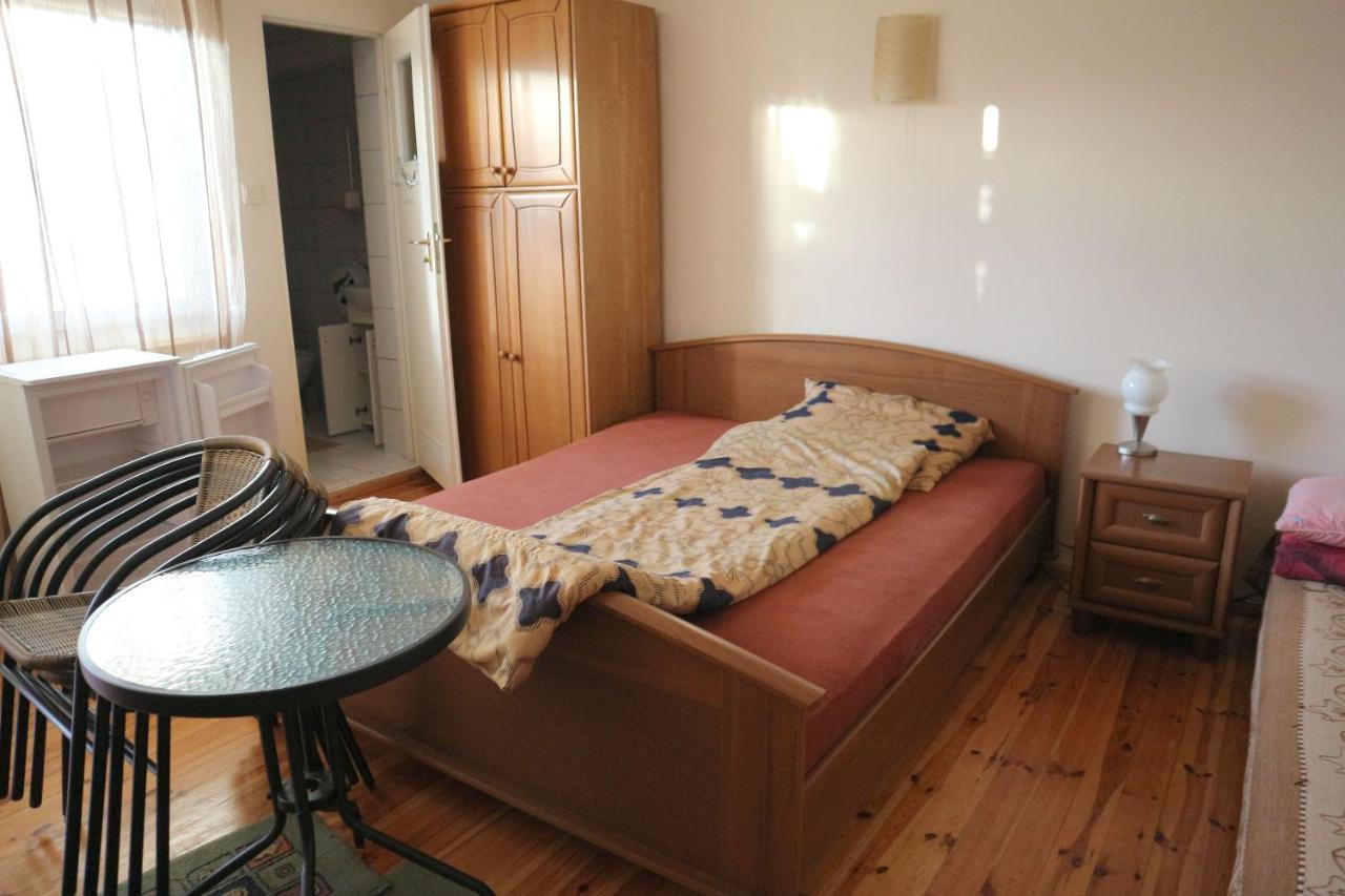 Pensjonat I Restauracja U Zdzicha Rowy  Kamer foto